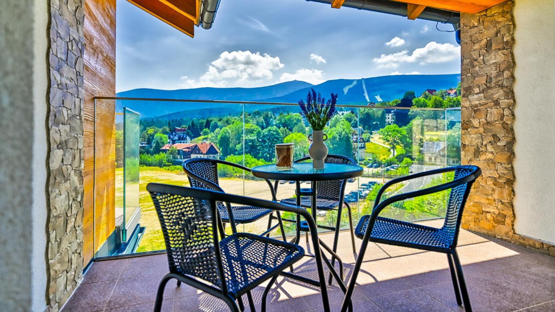 Apartamenty Widokowe Panorama Karkonoszy By Royal Aparts Карпач Екстериор снимка