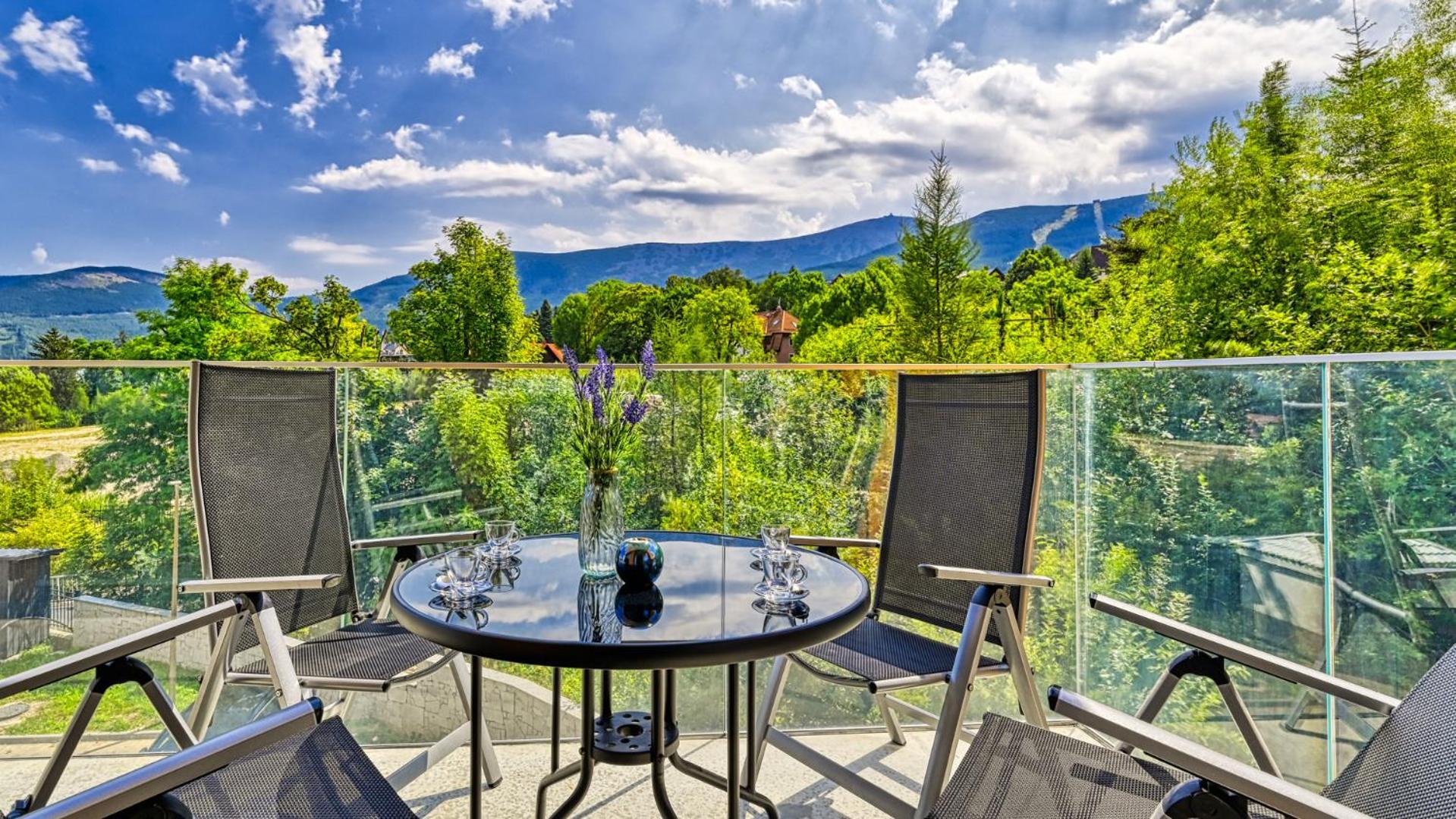 Apartamenty Widokowe Panorama Karkonoszy By Royal Aparts Карпач Екстериор снимка